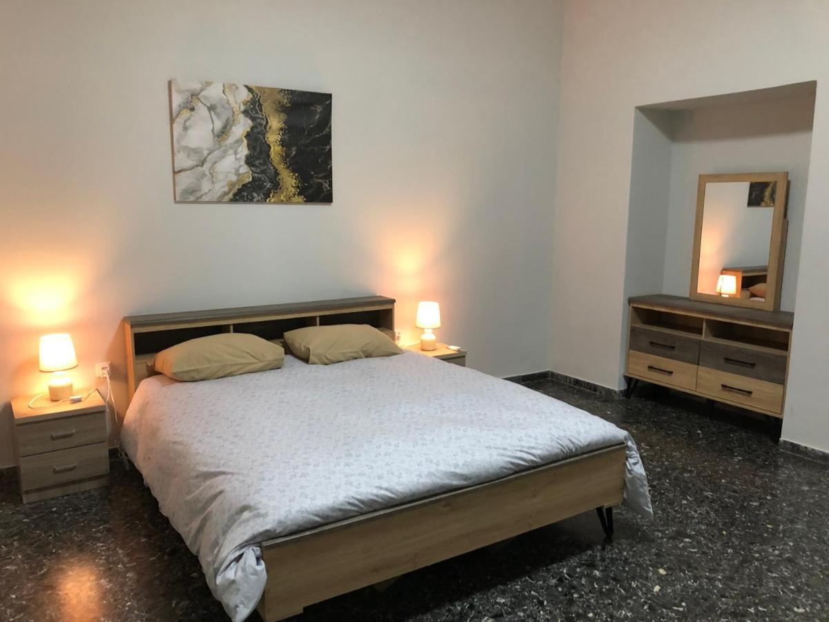 קורופיון Superior Apartments מראה חיצוני תמונה